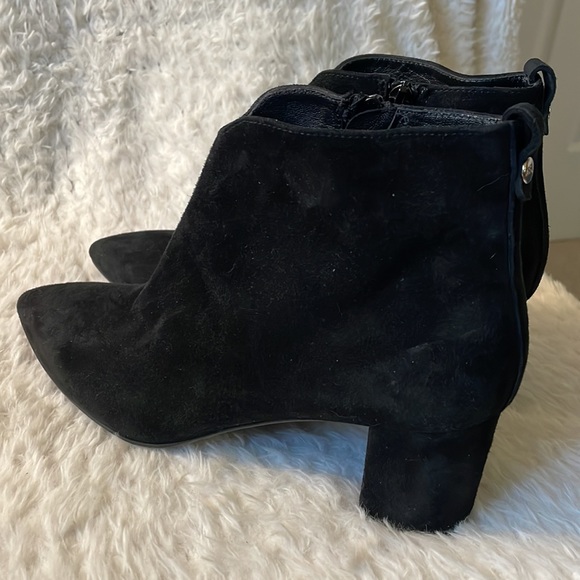 AGL luxury Italian suede booties pointy - Picture 3 of 9